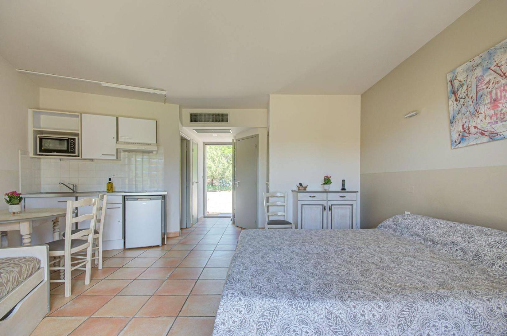 Les Residences De Metifiot Saint-Rémy-de-Provence Eksteriør bilde